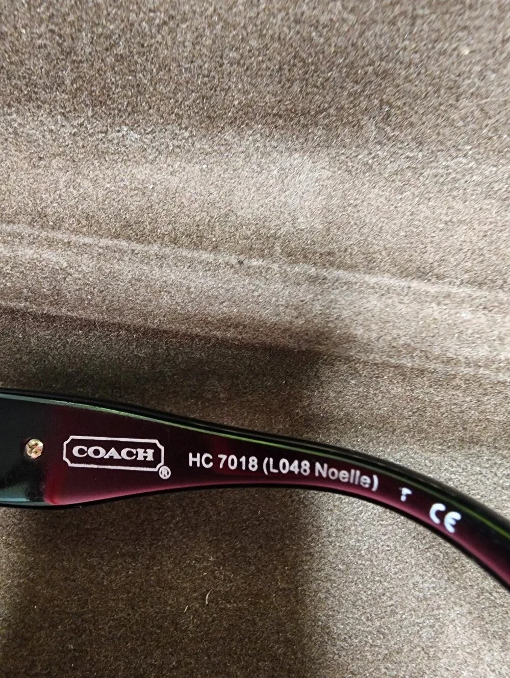 Coach Women's Black Gradient Sunglasses with Signature Case HC 7018 NOELLE